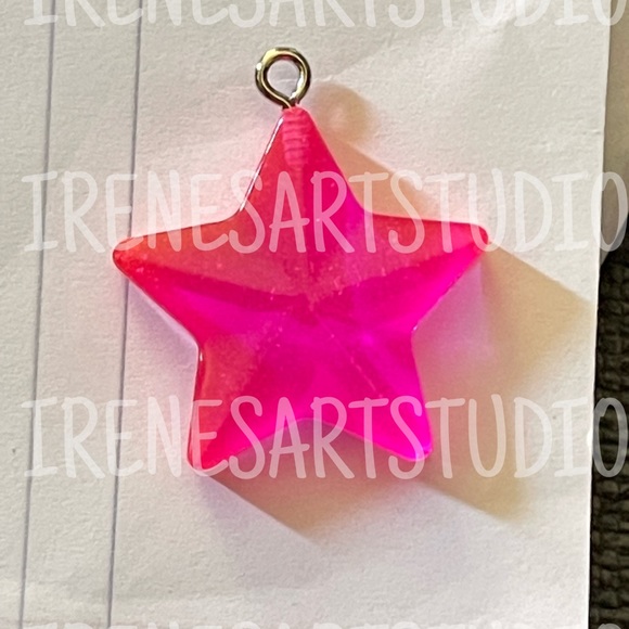 STAR CHARM - Picture 1 of 1